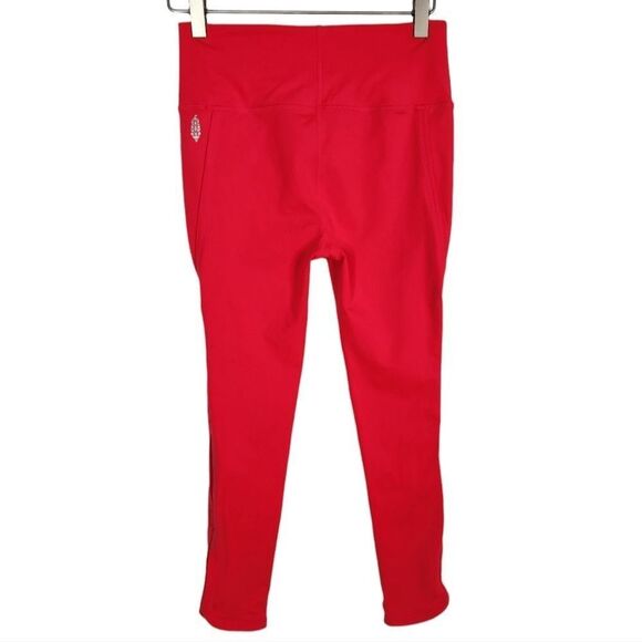 FREE PEOPLE Movement Pants Womens Small Coral Pink Hi-Rise 3/4 Infinity Leggings - Picture 3 of 10